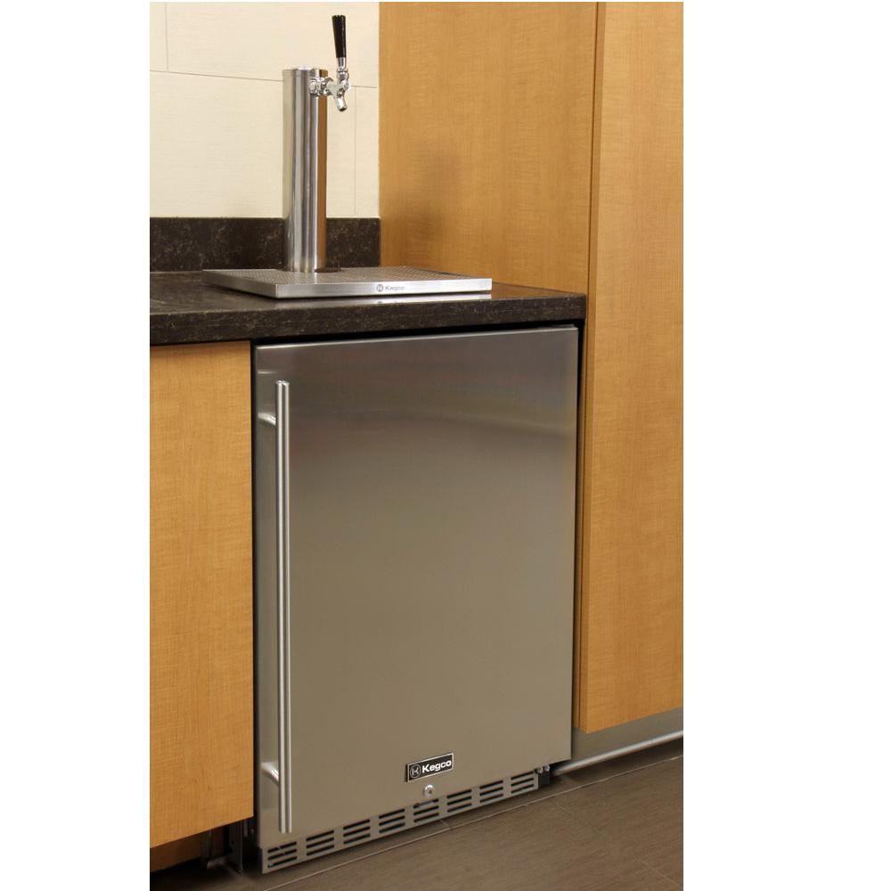 Kegco Full Size Digital Commercial Undercounter Kegerator with X-CLUSIVE Premium Direct Draw Kit - Left Hinge