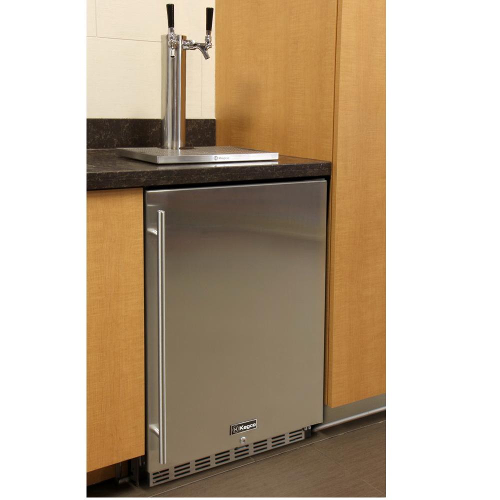 Kegco Dual Faucet Digital Undercounter Kegerator with X-CLUSIVE Premium Direct Draw Kit - Left Hinge