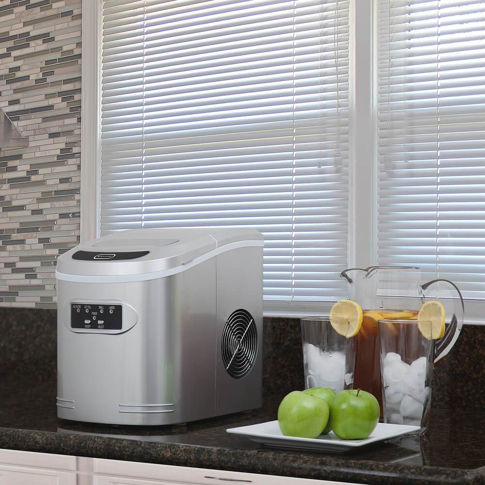 Whynter Compact Portable Ice Maker 27 lb capacity – Metallic Silver IMC-270MS